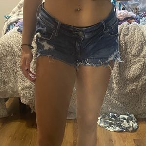 Low rise shorts